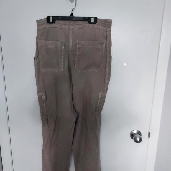 American Eagle linen summer pants - Picture 2 of 2
